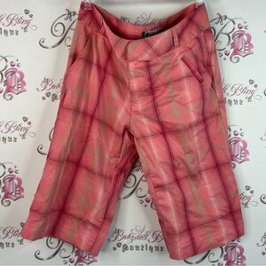 Columbia capri pants plaid orange white tan Pink Plaid cargo style belt loops